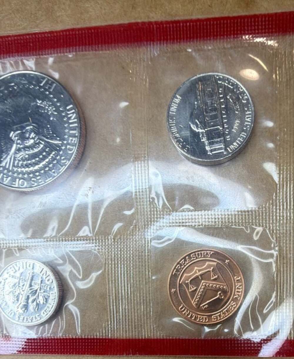 1991 US Mint Uncirculated Denver Mint Set 6-Coin Pack - Picture 7 of 7